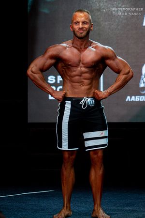 MEN`S PHYSIQUE 179